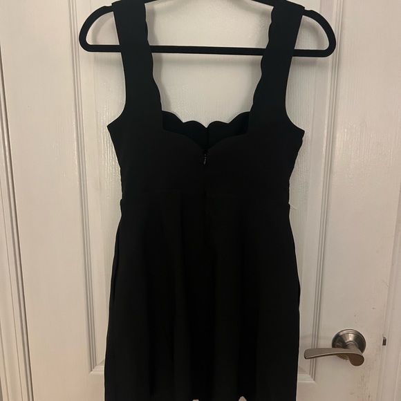 Black Scalloped Dress - Picture 2 of 3